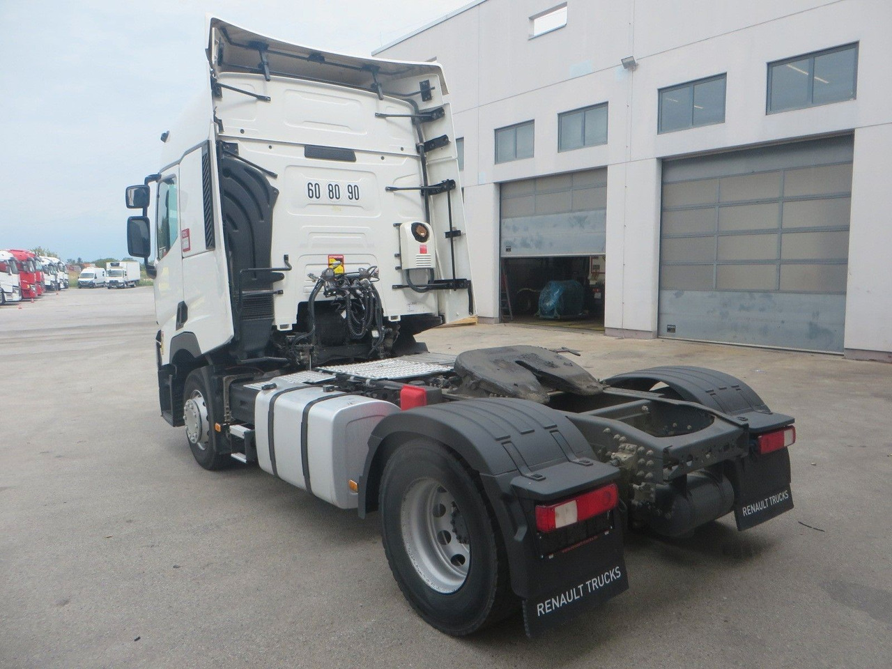 Renault T460 SC 4x2Tractor, Retarder - Tractor: foto 4 Renault T460 SC 4x2Tractor, Retarder - Tractor: foto 4