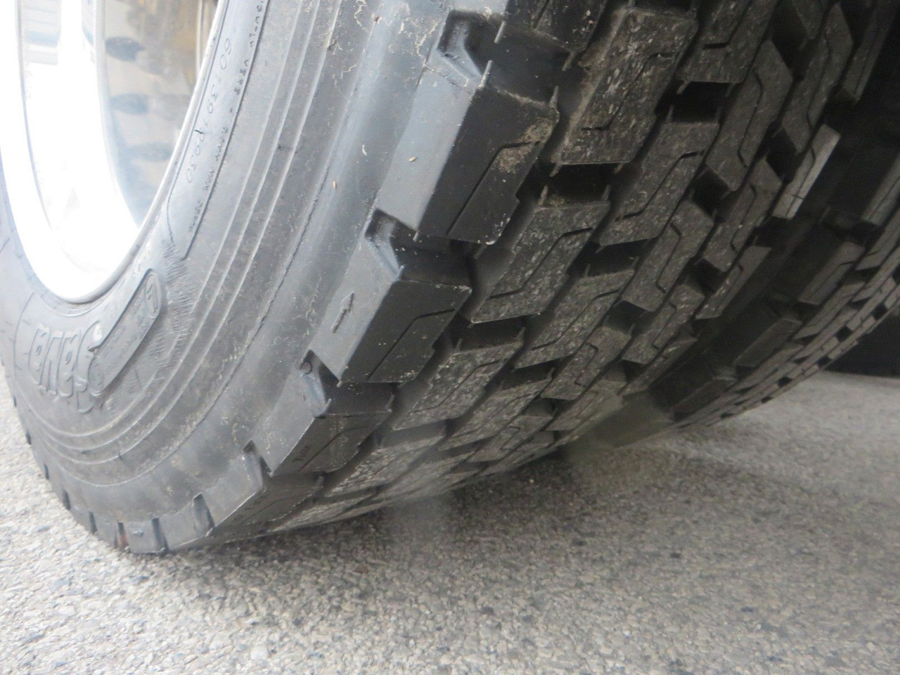 Renault T520 HSC 4x2Tractor mega Retarder - Tractor: foto 5 Renault T520 HSC 4x2Tractor mega Retarder - Tractor: foto 5