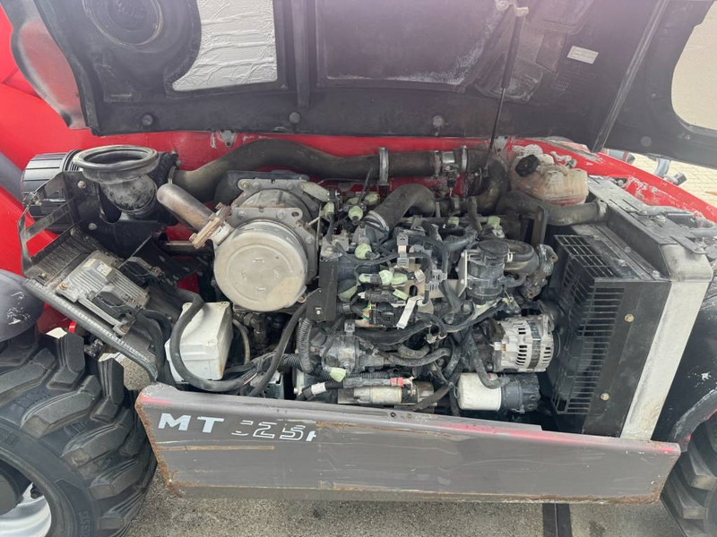 Empilhador telescópico Manitou MT 625 H: foto 12 Empilhador telescópico Manitou MT 625 H: foto 12