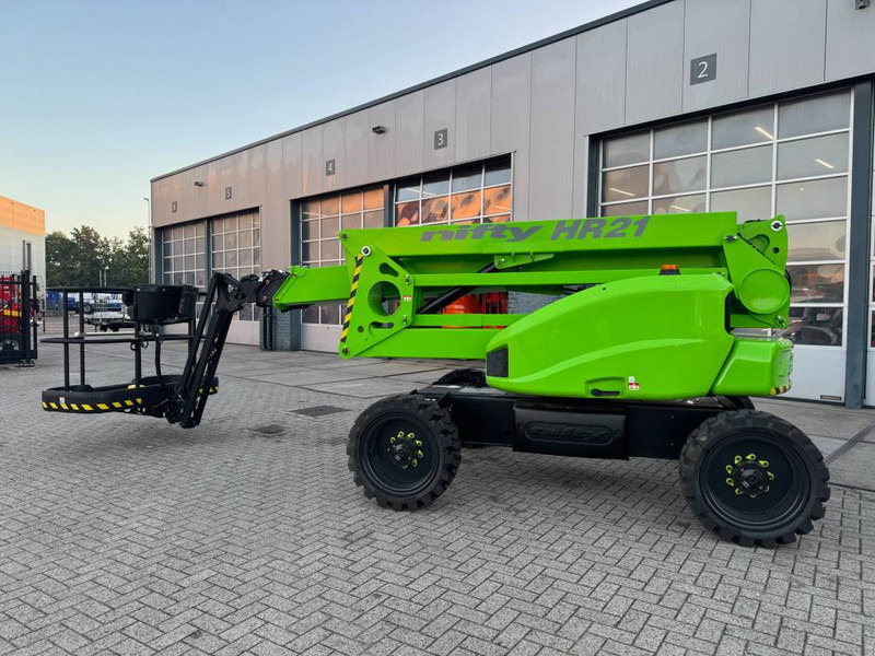 Niftylift HR 21 D 4x4 - Plataforma articulada: foto 1 Niftylift HR 21 D 4x4 - Plataforma articulada: foto 1
