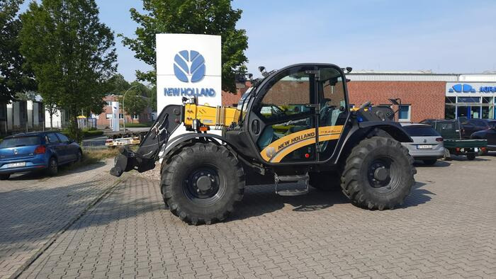 New Holland TH 7.42 Elite Stage V - Empilhador telescópico: foto 1 New Holland TH 7.42 Elite Stage V - Empilhador telescópico: foto 1