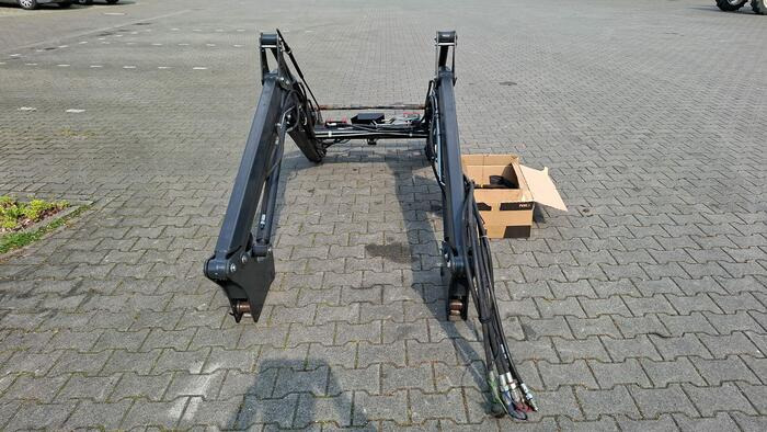 Stoll ClassicLine CL755 + Solid 35-18 P "2 Lader / 2 Loader" - Carregador frontal para o trator: foto 3 Stoll ClassicLine CL755 + Solid 35-18 P "2 Lader / 2 Loader" - Carregador frontal para o trator: foto 3