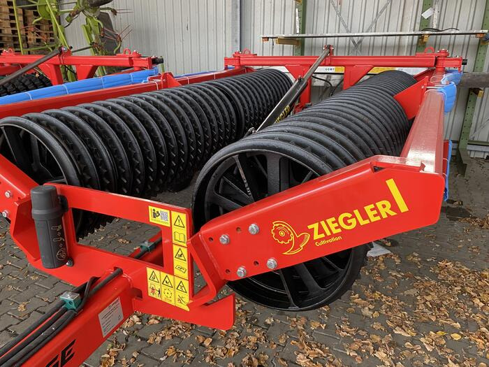 Ziegler Cambridge Walze 8001 - Rolo agricola: foto 1 Ziegler Cambridge Walze 8001 - Rolo agricola: foto 1