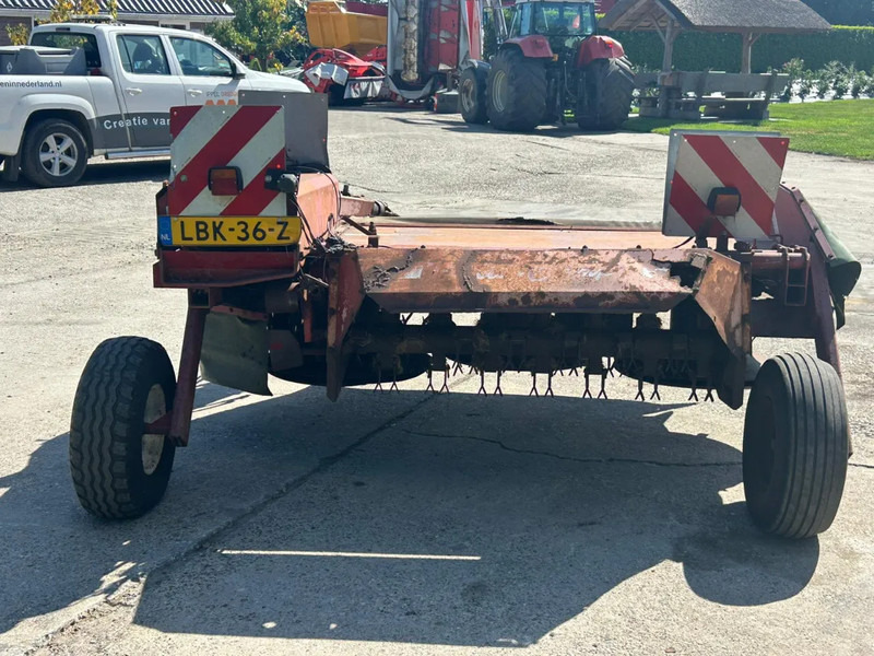 Kuhn JF Stoll 243 getrokken maaier - Gadanheira: foto 4 Kuhn JF Stoll 243 getrokken maaier - Gadanheira: foto 4