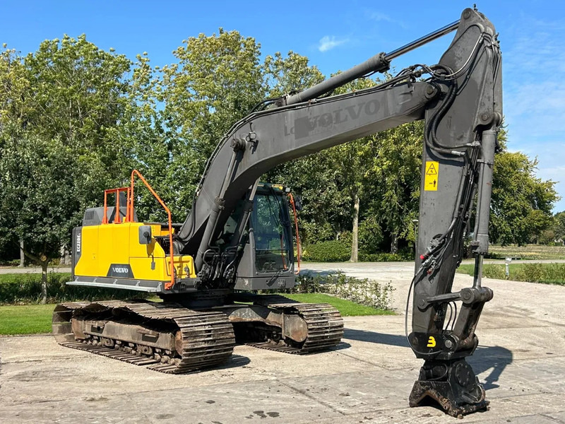 Volvo EC 220 EL Rupskraan Graafmachine DUTCH EXCAVATOR - Escavadora de rastos: foto 1 Volvo EC 220 EL Rupskraan Graafmachine DUTCH EXCAVATOR - Escavadora de rastos: foto 1