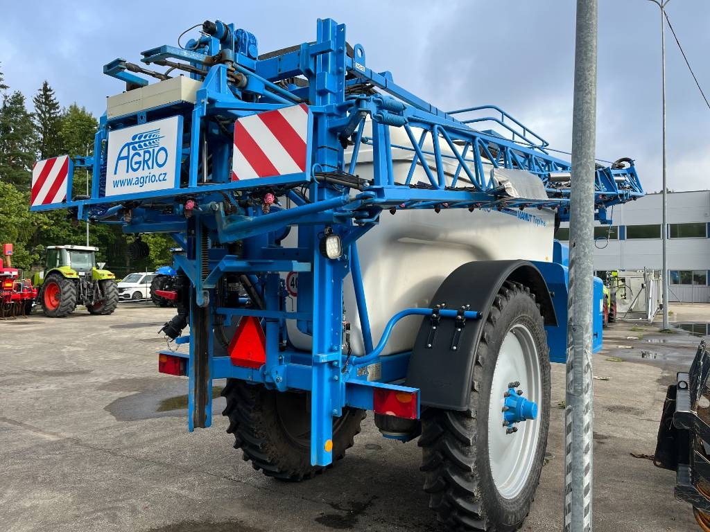 Agrio Mamut 6000 - Equipamento de fertilização: foto 2 Agrio Mamut 6000 - Equipamento de fertilização: foto 2