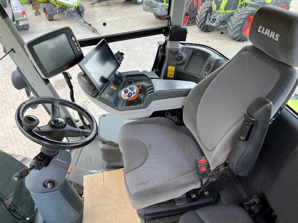 Trator Claas XERION 5000 TRAC TS: foto 10