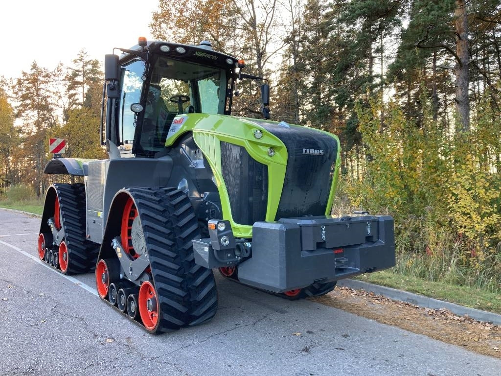 Claas Xerion 5000 Trac TS - Trator: foto 4 Claas Xerion 5000 Trac TS - Trator: foto 4