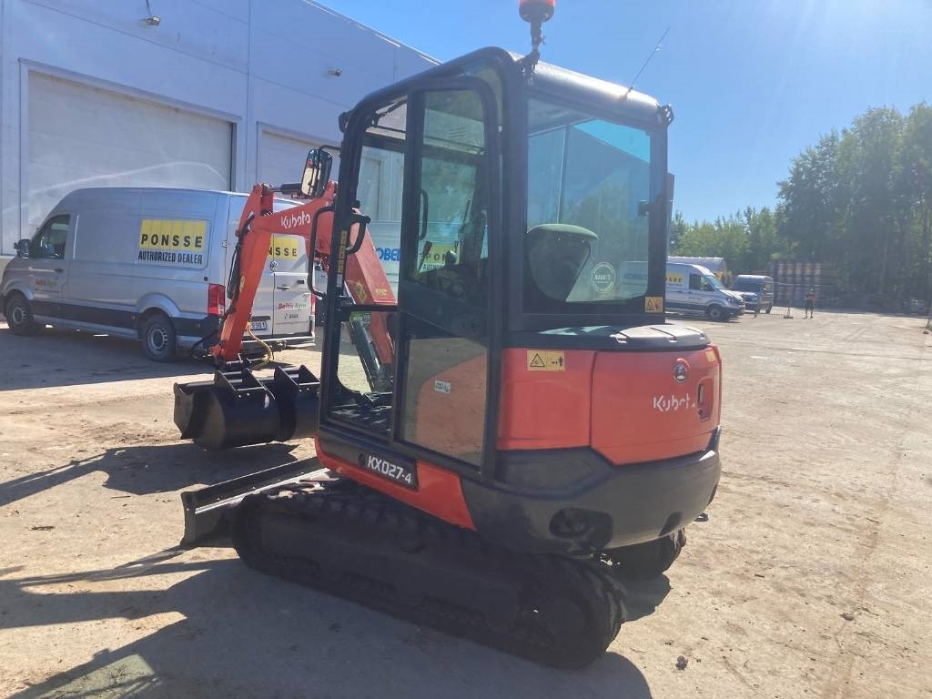 Kubota KX027-4 - Mini escavadeira: foto 4 Kubota KX027-4 - Mini escavadeira: foto 4