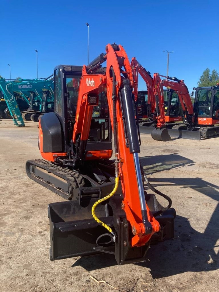 Kubota KX027-4 - Mini escavadeira: foto 5 Kubota KX027-4 - Mini escavadeira: foto 5