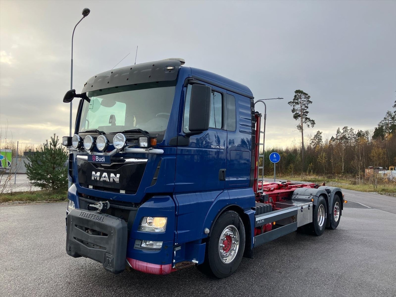 Lastväxlare MAN TGX 26.560 6X2 -2015 | Hiab | Plogutrustad - Caminhão polibenne: foto 1 Lastväxlare MAN TGX 26.560 6X2 -2015 | Hiab | Plogutrustad - Caminhão polibenne: foto 1