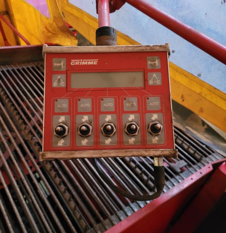 Colheitadeira de batatas Grimme SE 170-60 XL: foto 8