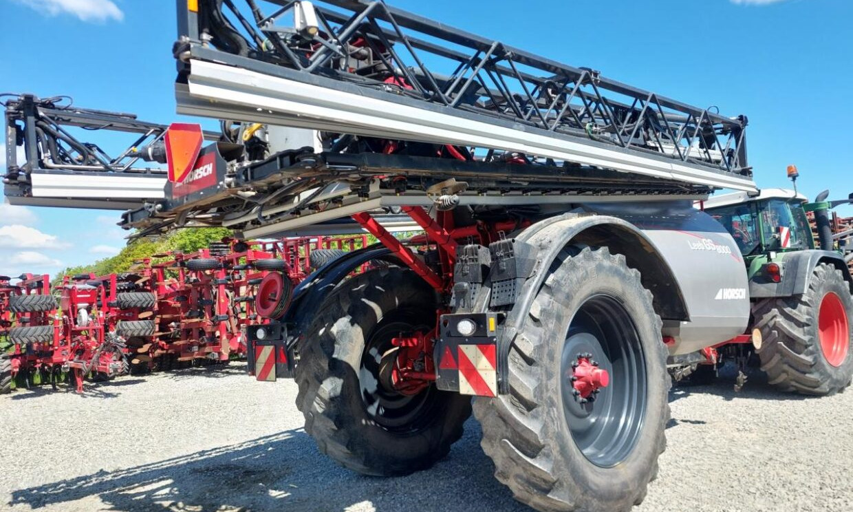 Horsch Leeb GS 8000 - Pulverizador de arrastar: foto 4 Horsch Leeb GS 8000 - Pulverizador de arrastar: foto 4