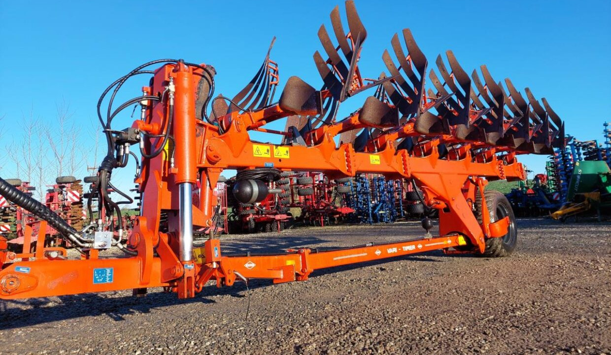 Kuhn Vari-timer 7 furet vendeplov - Máquina de outro: foto 1 Kuhn Vari-timer 7 furet vendeplov - Máquina de outro: foto 1