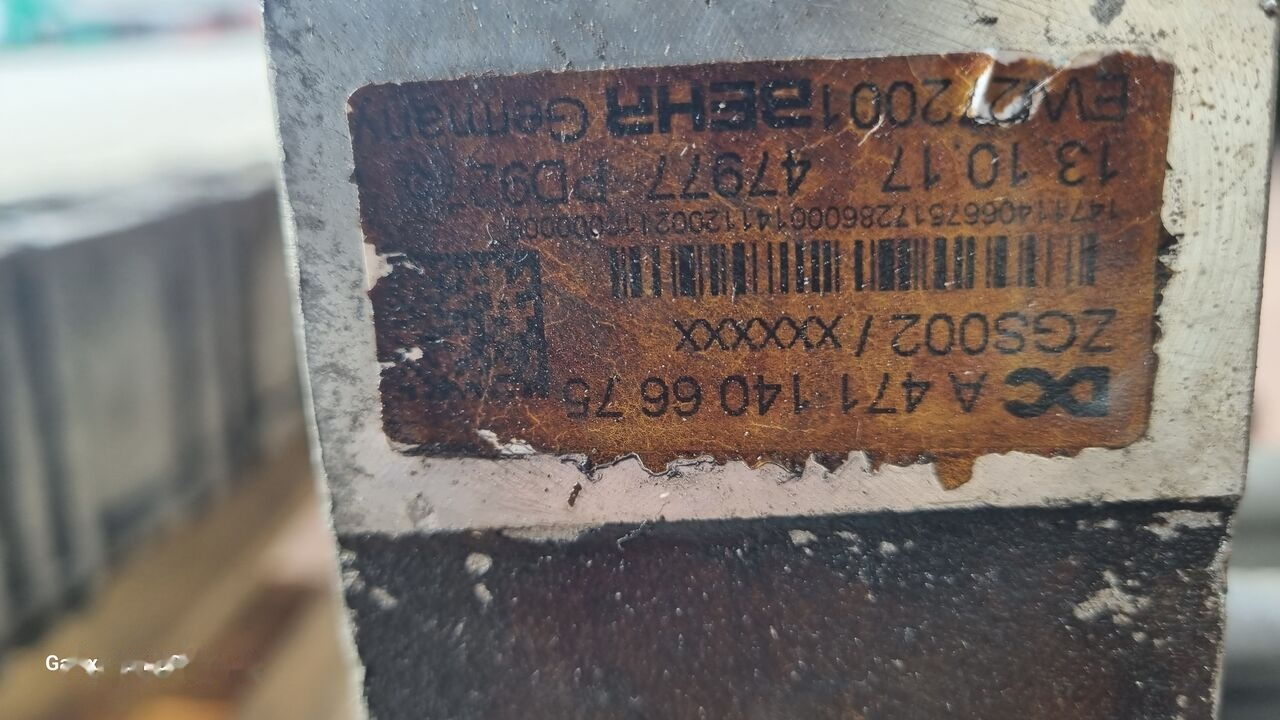 EXHAUST GAS COOLER Behr Mercedes-Benz ACTROS MP4 EURO 5-6 - Motor e peças de Caminhão: foto 4 EXHAUST GAS COOLER Behr Mercedes-Benz ACTROS MP4 EURO 5-6 - Motor e peças de Caminhão: foto 4