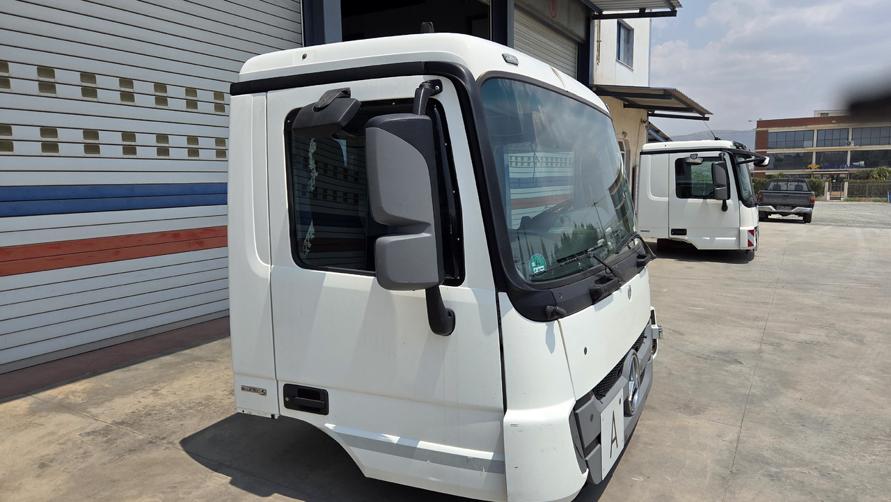 MERCEDES-BENZ ACTROS MP3 SHORT 9416002005 - Cabine: foto 3 MERCEDES-BENZ ACTROS MP3 SHORT 9416002005 - Cabine: foto 3