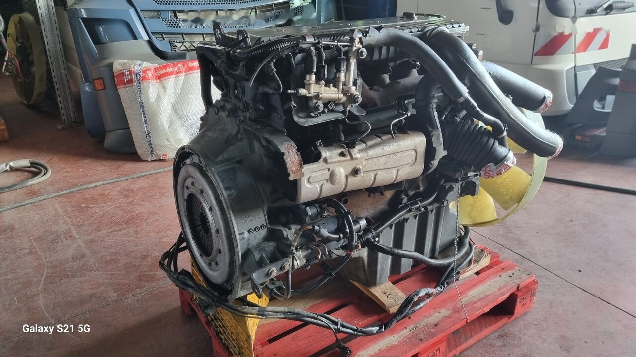 Mercedes-Benz MOTOR MERCEDES ATEGO 2 EURO 5 906916   Mercedes-Benz ATEGO 2 - Motor de Caminhão: foto 4 Mercedes-Benz MOTOR MERCEDES ATEGO 2 EURO 5 906916   Mercedes-Benz ATEGO 2 - Motor de Caminhão: foto 4