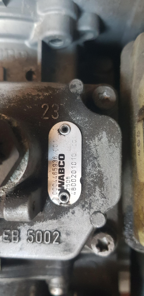 WABCO ATEGO 2 - Válvula de freio de Caminhão: foto 5 WABCO ATEGO 2 - Válvula de freio de Caminhão: foto 5