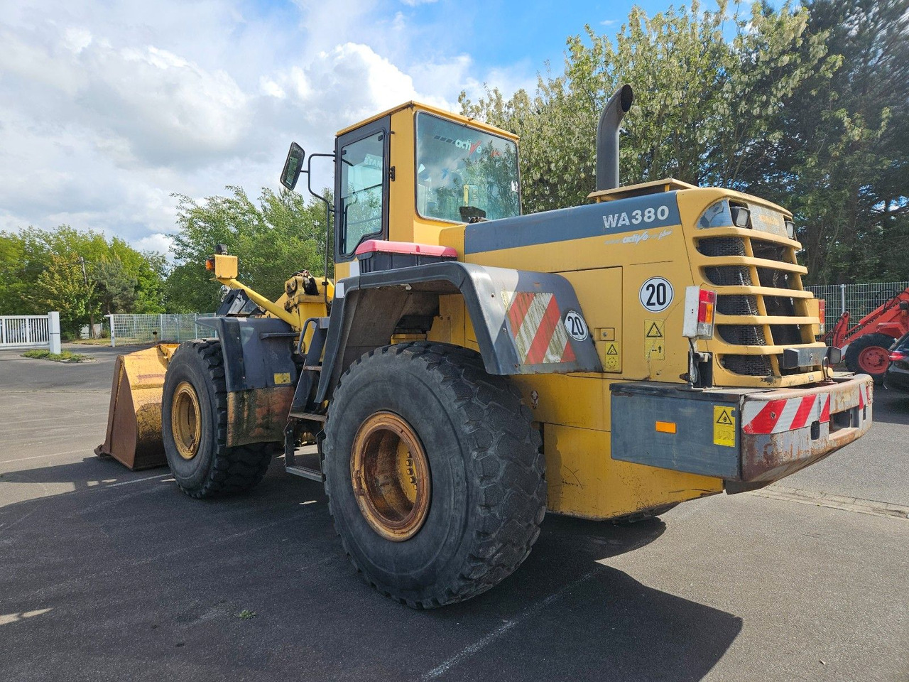 Komatsu WA 380-3 - Carregadeira de rodas: foto 2 Komatsu WA 380-3 - Carregadeira de rodas: foto 2