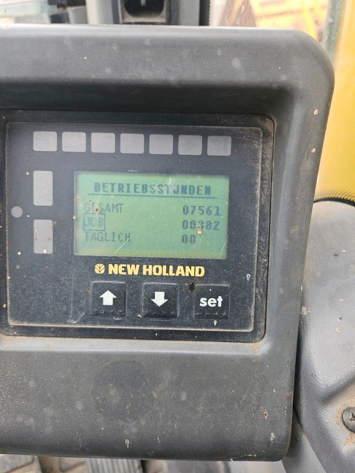 Escavadeira de rodas New Holland MH Plus 18t Mobilbagger: foto 6