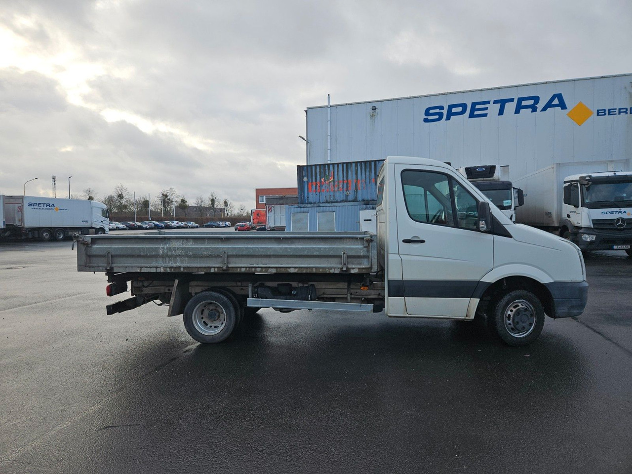 Volkswagen Crafter 50 - 2.5 TDI Dreiseitenkipper - Furgão basculante: foto 5 Volkswagen Crafter 50 - 2.5 TDI Dreiseitenkipper - Furgão basculante: foto 5