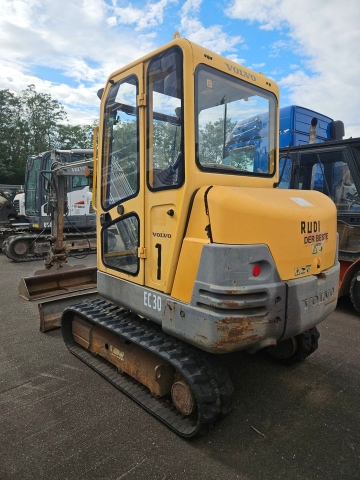 Volvo EC30 Minibagger - Mini escavadeira: foto 2 Volvo EC30 Minibagger - Mini escavadeira: foto 2