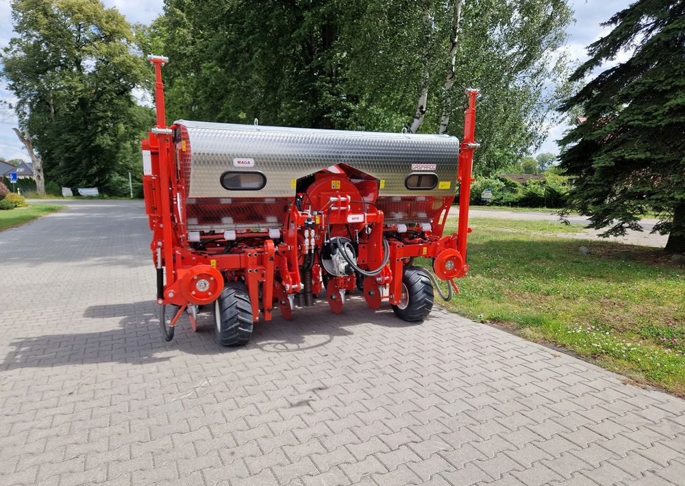 Gaspardo Maga 6 ISOTRONIC - Semeadeira: foto 2 Gaspardo Maga 6 ISOTRONIC - Semeadeira: foto 2