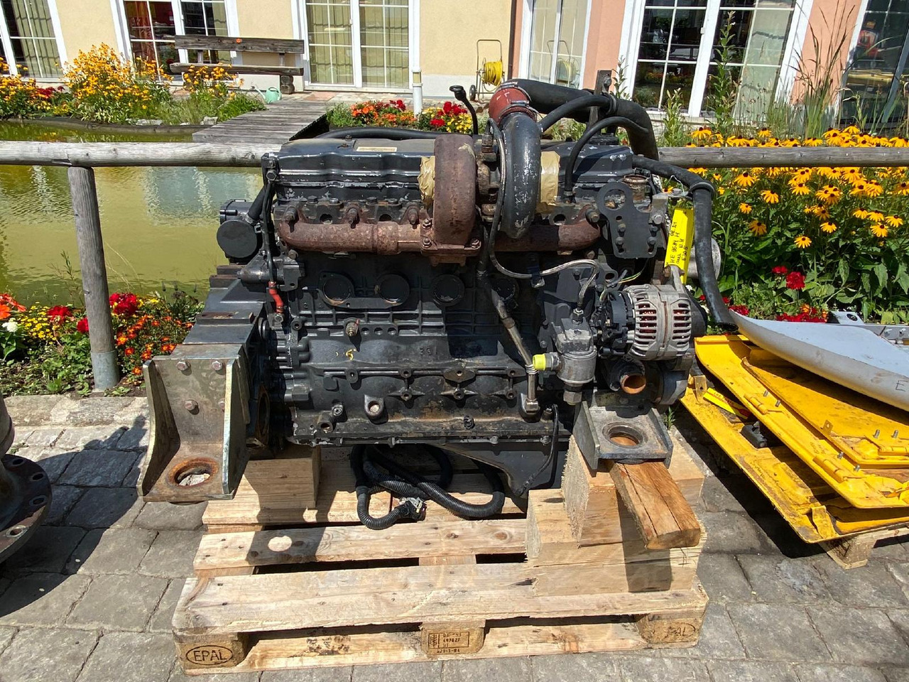 CNH F4HE9684H aus New Holland E 305 - Motor de Máquina de construção: foto 3 CNH F4HE9684H aus New Holland E 305 - Motor de Máquina de construção: foto 3