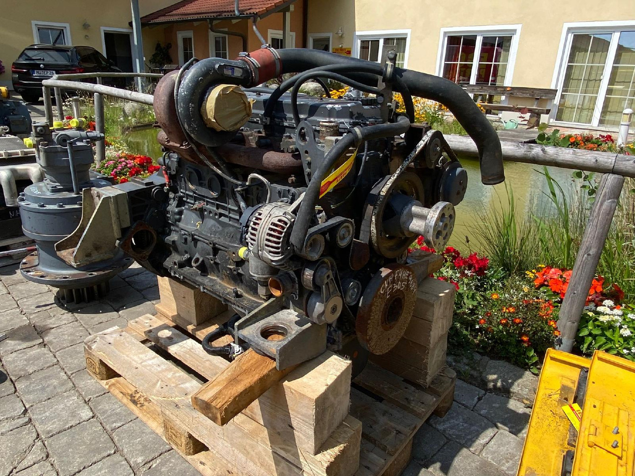 CNH F4HE9684H aus New Holland E 305 - Motor de Máquina de construção: foto 2 CNH F4HE9684H aus New Holland E 305 - Motor de Máquina de construção: foto 2