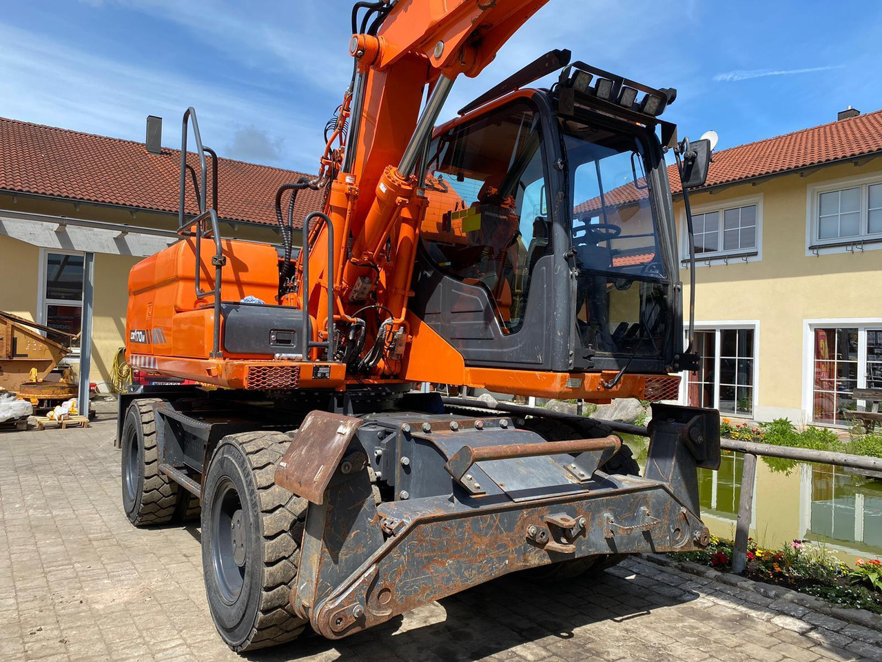 Escavadeira de rodas Doosan DX 170 W: foto 10