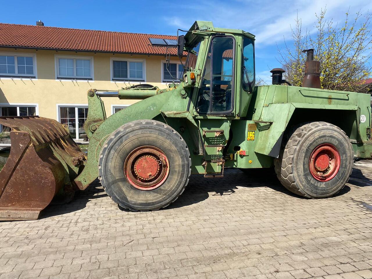 Carregadeira de rodas Hanomag 70E: foto 1