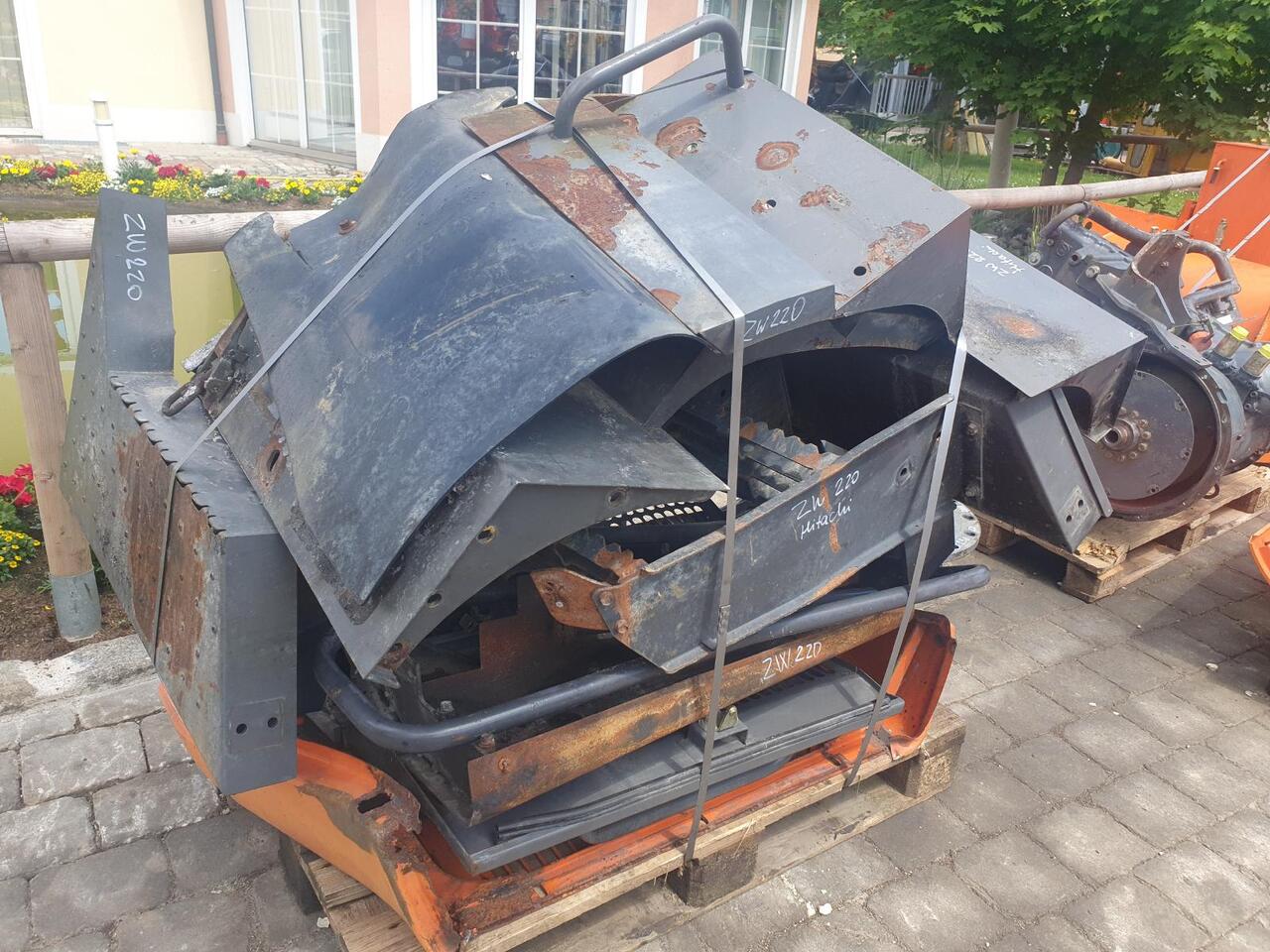 Hitachi ZW 220 - Carroceria e exterior de Carregadeira de rodas: foto 3 Hitachi ZW 220 - Carroceria e exterior de Carregadeira de rodas: foto 3