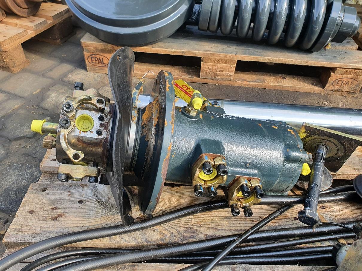 Hyundai Robex 220 LC 9A - Hidráulica de Máquina de construção: foto 1 Hyundai Robex 220 LC 9A - Hidráulica de Máquina de construção: foto 1