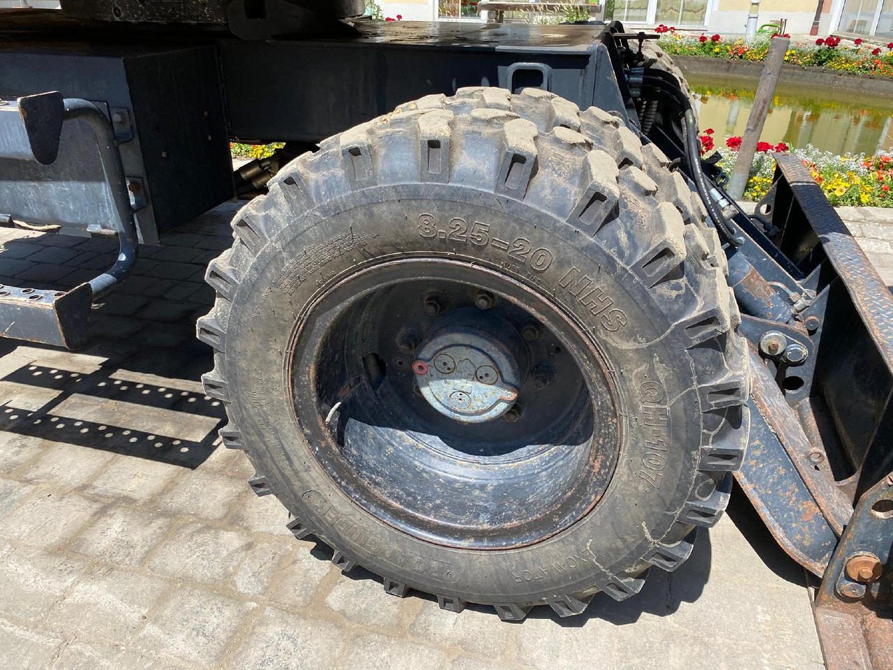 Escavadeira de rodas Kramer 808-3: foto 14