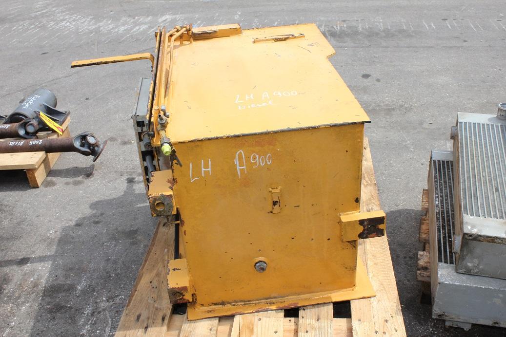 Liebherr A900B - Tanque de combustível de Escavadeira: foto 3 Liebherr A900B - Tanque de combustível de Escavadeira: foto 3