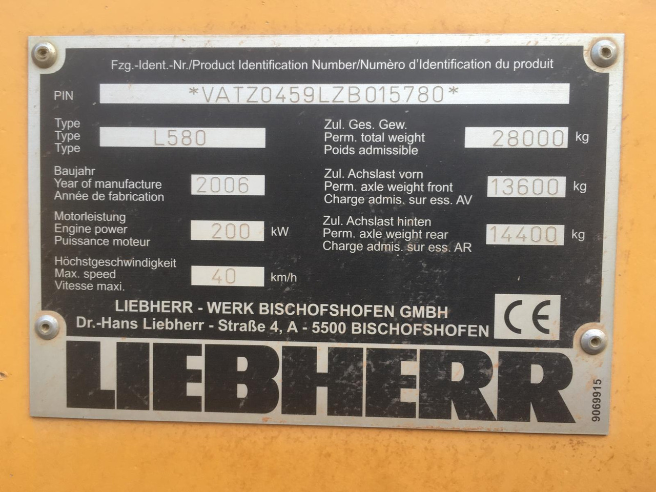 Liebherr L 580 2 plus 2 - Carregadeira de rodas: foto 4 Liebherr L 580 2 plus 2 - Carregadeira de rodas: foto 4