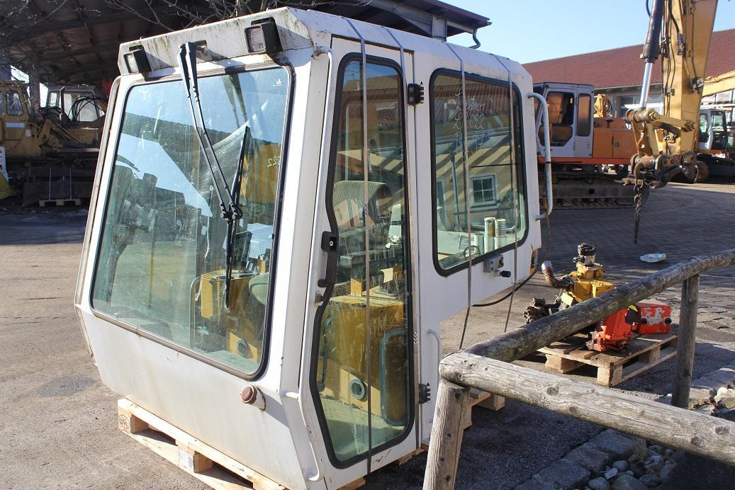 Liebherr LR 622 - Cabine de Máquina de construção: foto 1 Liebherr LR 622 - Cabine de Máquina de construção: foto 1