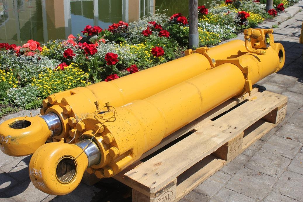 Cilindro hidráulico de Máquina de construção Liebherr R 934 LIT: foto 6 Cilindro hidráulico de Máquina de construção Liebherr R 934 LIT: foto 6