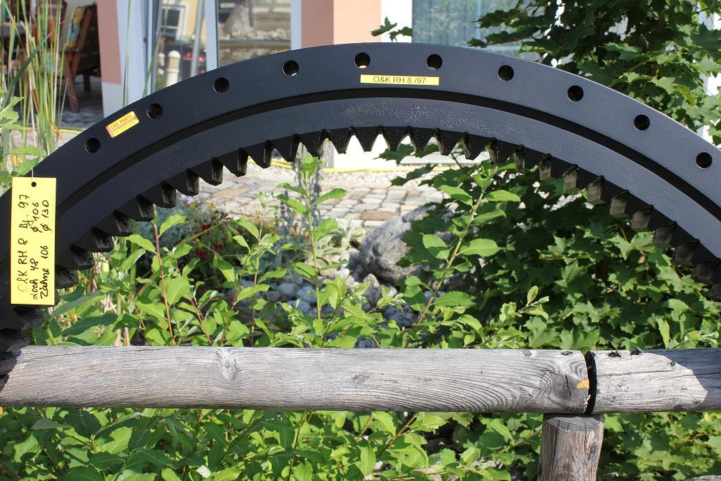 O&K RH 8 - Coroa de giro de Máquina de construção: foto 2 O&K RH 8 - Coroa de giro de Máquina de construção: foto 2