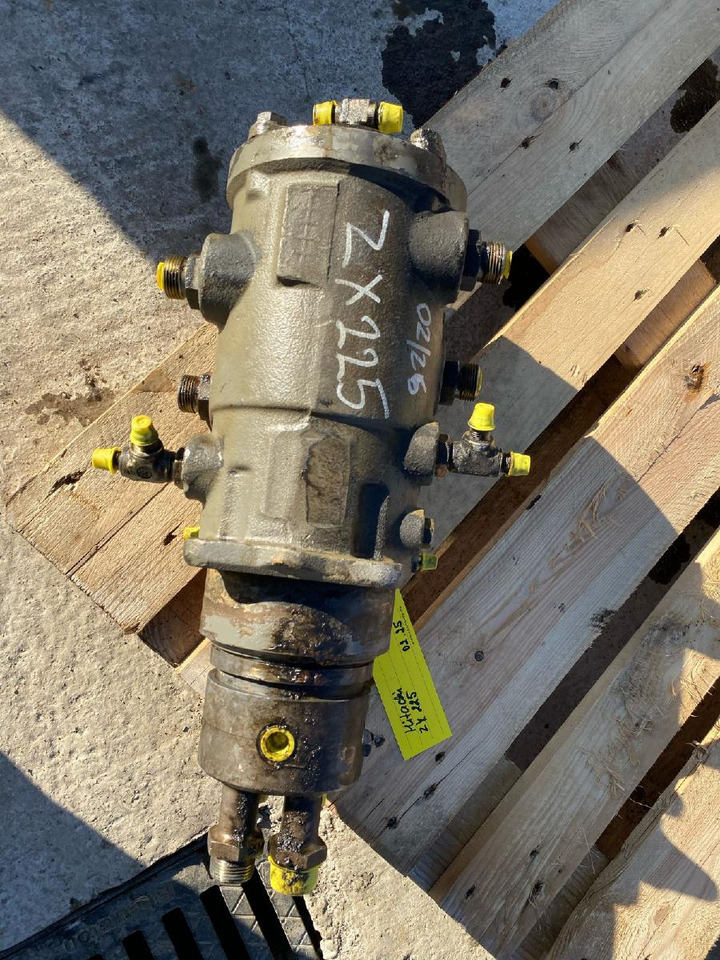 Hitachi ZX 225 - Peça de reposição de Escavadora de rastos: foto 4 Hitachi ZX 225 - Peça de reposição de Escavadora de rastos: foto 4