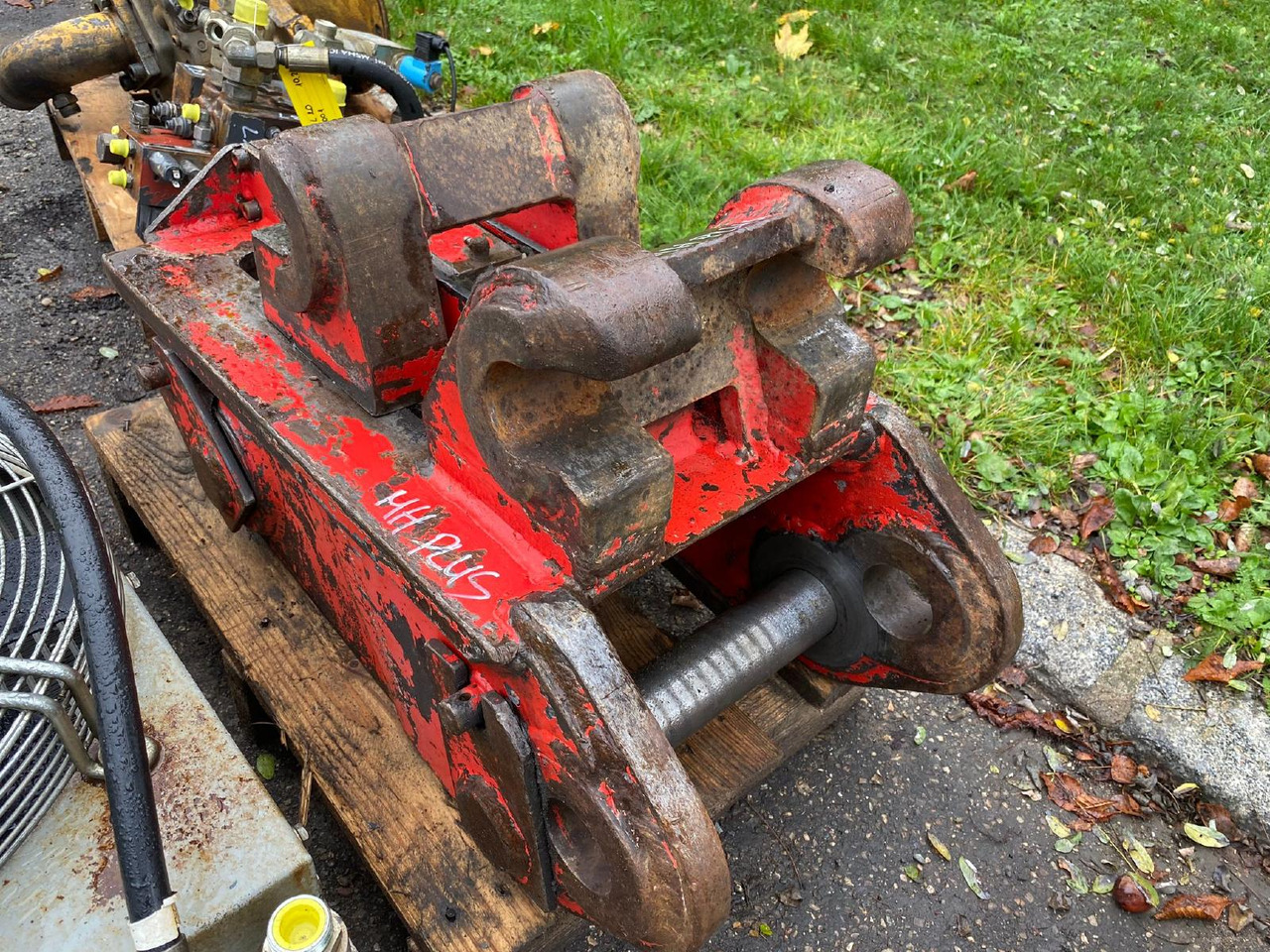 Rädlinger SW M aus O&K MH Plus - Acoplamento rápido de Máquina de construção: foto 2 Rädlinger SW M aus O&K MH Plus - Acoplamento rápido de Máquina de construção: foto 2