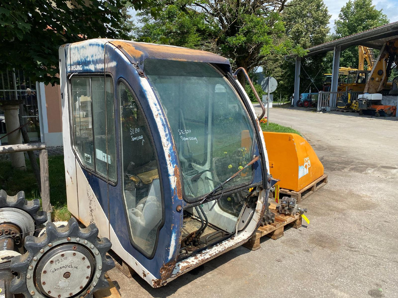 Samsung SE 210 - Cabine de Máquina de construção: foto 4 Samsung SE 210 - Cabine de Máquina de construção: foto 4