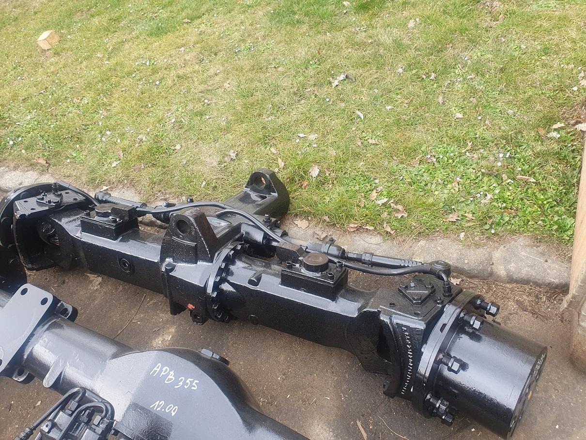 Zeppelin Z 206 AP B 345 - Eixo e peças de Máquina de construção: foto 3 Zeppelin Z 206 AP B 345 - Eixo e peças de Máquina de construção: foto 3