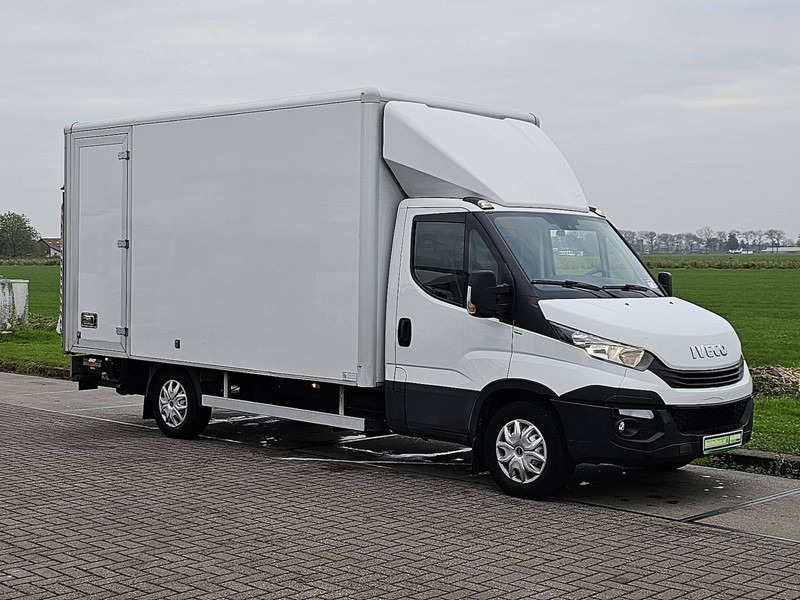 Iveco Daily 35S18 AC 3.0 LTR EURO6 - Carrinha de contentor: foto 4 Iveco Daily 35S18 AC 3.0 LTR EURO6 - Carrinha de contentor: foto 4