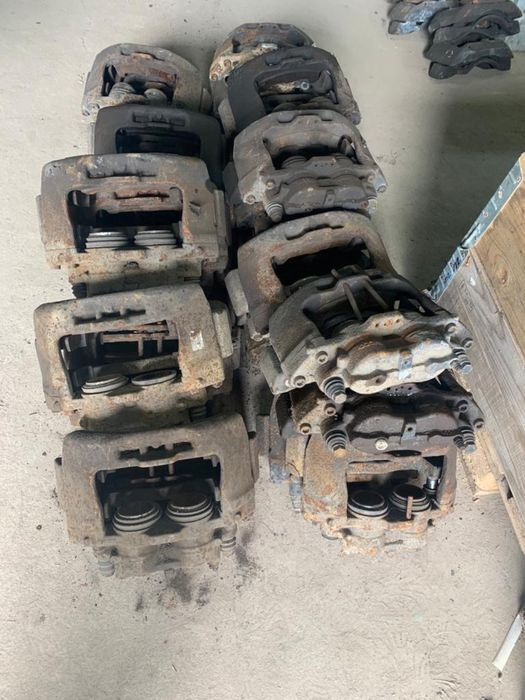 IVECO oryginał IVECO Eurocargo - Pinça de freio de Caminhão: foto 2 IVECO oryginał IVECO Eurocargo - Pinça de freio de Caminhão: foto 2