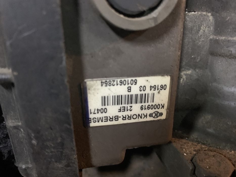 Knorr-Bremse SCANIA MAN VOVLO   MAN K000918 / K000919 / K000917 - Válvula de freio de Caminhão: foto 4 Knorr-Bremse SCANIA MAN VOVLO   MAN K000918 / K000919 / K000917 - Válvula de freio de Caminhão: foto 4