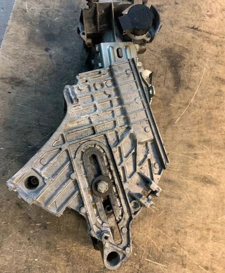 Kolumna Kierownicza MAN 7360974151 BOSCH 7360974151 - Coluna de direcção de Caminhão: foto 3 Kolumna Kierownicza MAN 7360974151 BOSCH 7360974151 - Coluna de direcção de Caminhão: foto 3