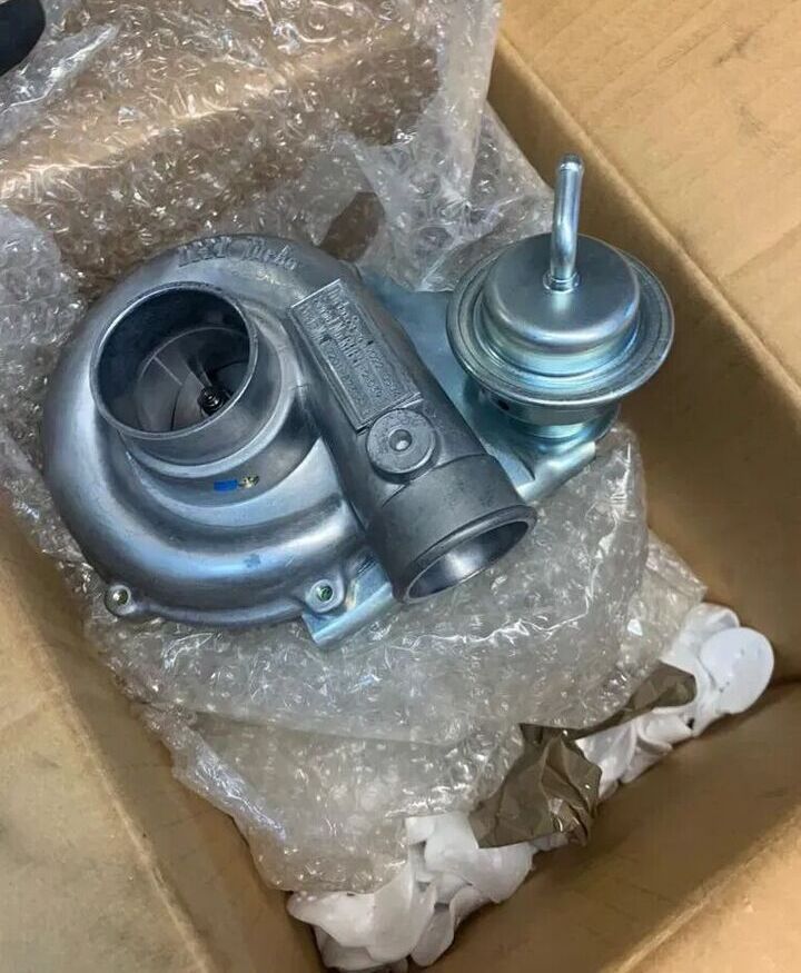 Nowa Turbosprężarka 17201-87306B DAIHATSU ROCKY 2.8 TD DL-52 17201-87306B  for car - Turbocompressor de Automóvel: foto 2 Nowa Turbosprężarka 17201-87306B DAIHATSU ROCKY 2.8 TD DL-52 17201-87306B  for car - Turbocompressor de Automóvel: foto 2