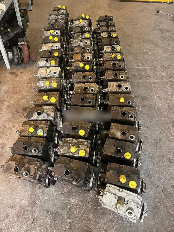 Spreżarka Powietrza MERCEDES ACTROS ARCOS ANTOS A0011306215 MP4 A0011306215 - Compressor, sistema de ar comprimido de Caminhão: foto 1 Spreżarka Powietrza MERCEDES ACTROS ARCOS ANTOS A0011306215 MP4 A0011306215 - Compressor, sistema de ar comprimido de Caminhão: foto 1