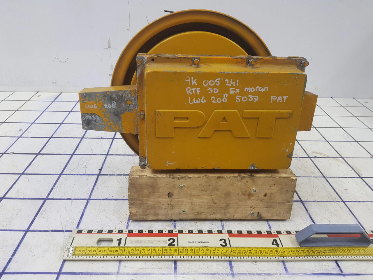 FAUN RTF 30 length indicator LWG 208/ 002 - Sistema elétrico de Guindaste móvel: foto 1 FAUN RTF 30 length indicator LWG 208/ 002 - Sistema elétrico de Guindaste móvel: foto 1